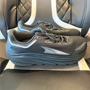 Altra Via Olympus Women's Road Running Shoes - Black and Gray